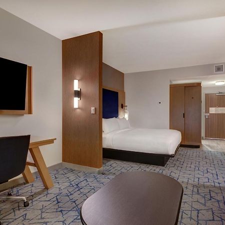 Fairfield By Marriott Inn & Suites Minneapolis Downtown Exterior photo